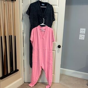 Zenana Outfitters black wash and pink jumpsuits. Size L. Knit